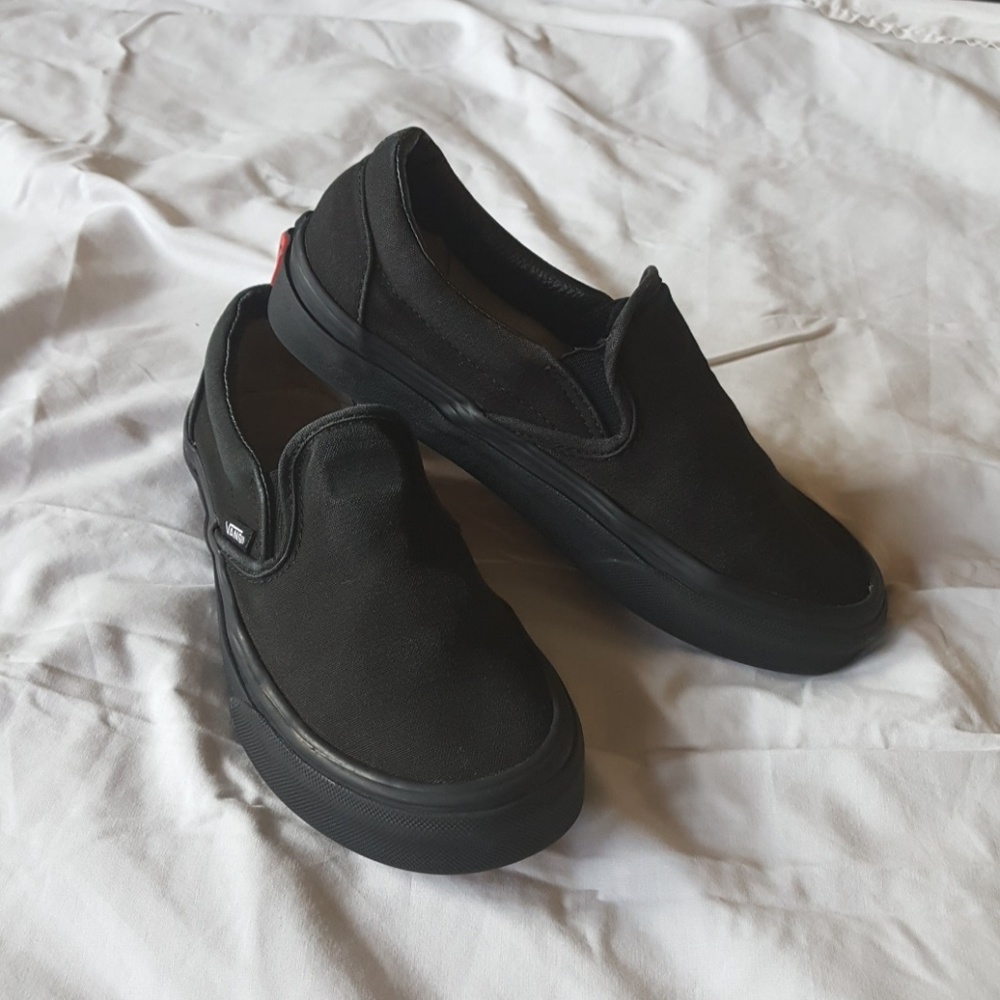 Used Vans Black Slip On